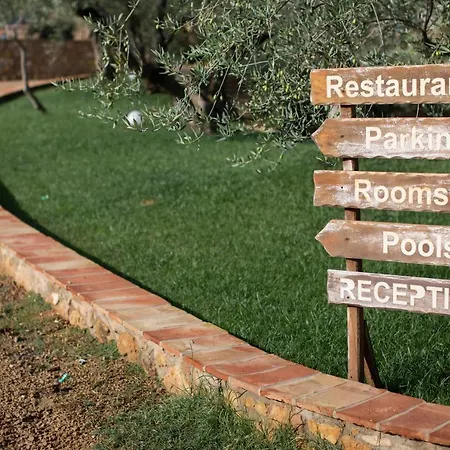 Leano Agriresort *